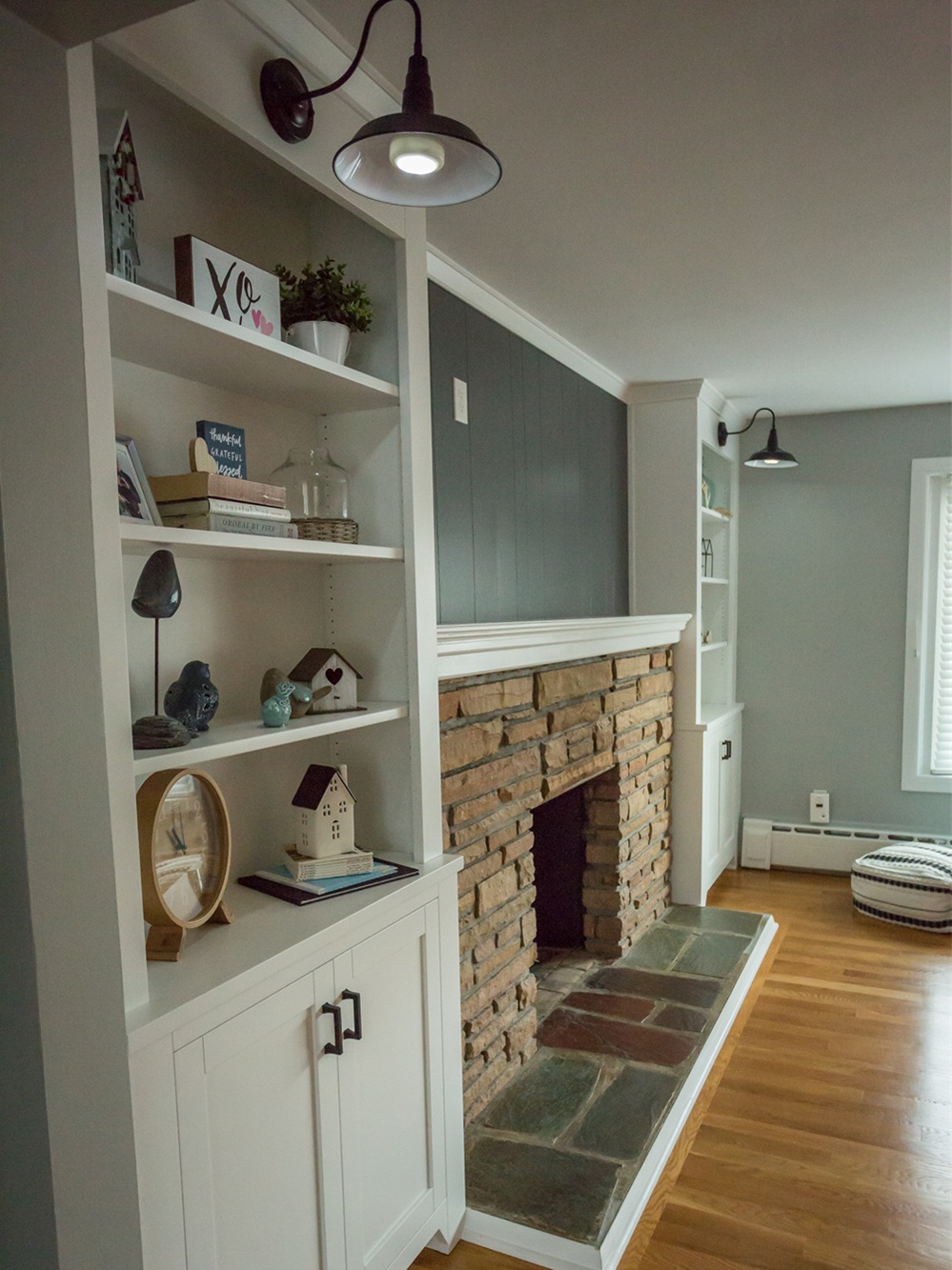 Shaker style built-ins 